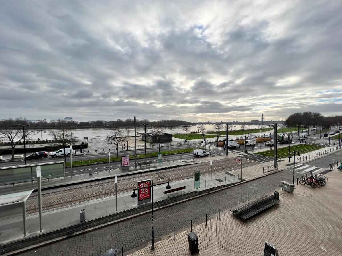 Magnifiques Appartements Sur Les Quais De Bordéus Exterior foto